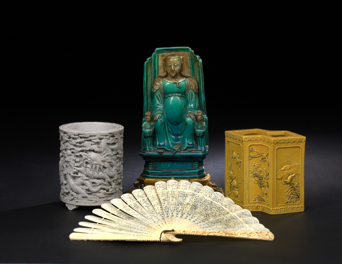 Appraisal: Chinese Export Ivory Fan th century composed of twenty-three staves