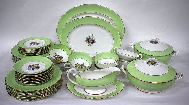 Appraisal: A ROYAL ALBERT BONE CHINA DINNER SERVICE