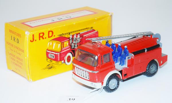 Appraisal: JRD FRANCE MINIATURES VOITURE D'INCENDIE FIRE TRUCK WITH X FIREMEN