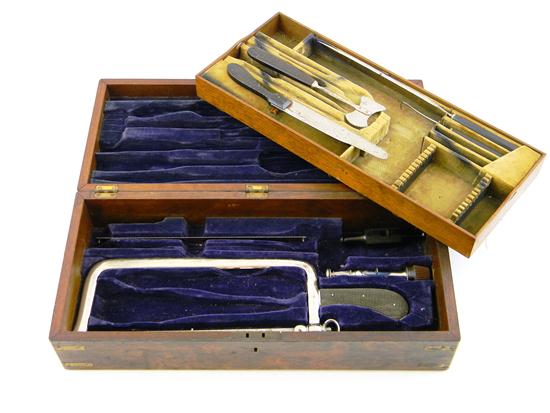 Appraisal: th C surgeon's tools in custom-fit felt-lined case with removable