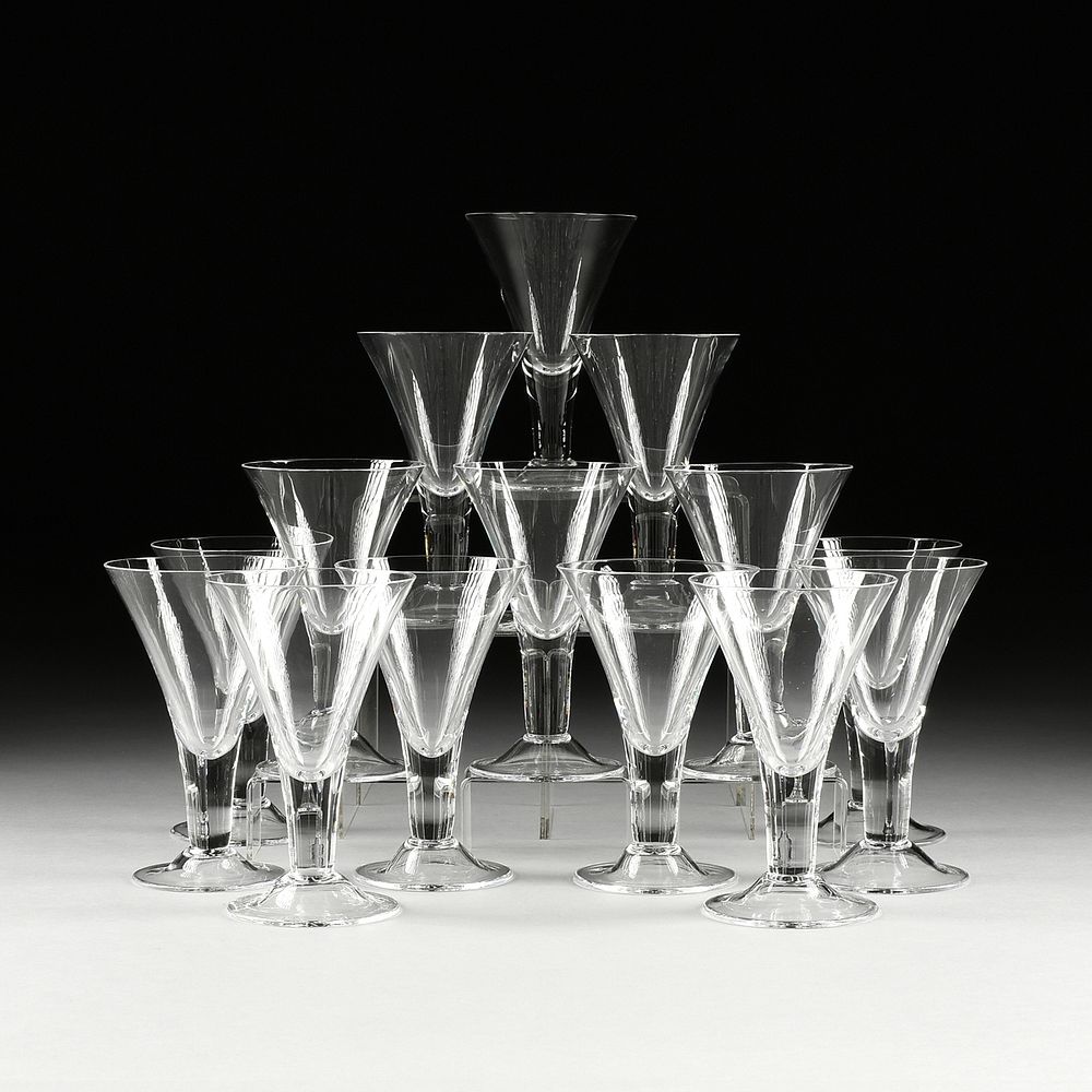 Appraisal: A SET OF FOURTEEN CLEAR SHERRY GLASSES MODERN A SET