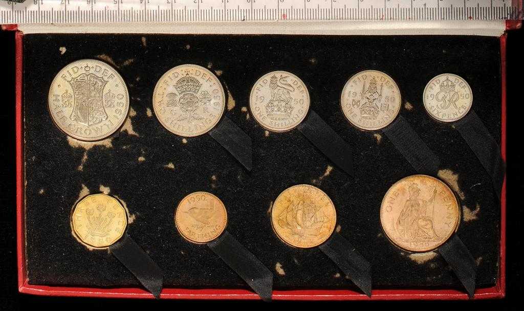 Appraisal: GEORGE VI HALFCROWN - FARTHING PROOF SET box of issue