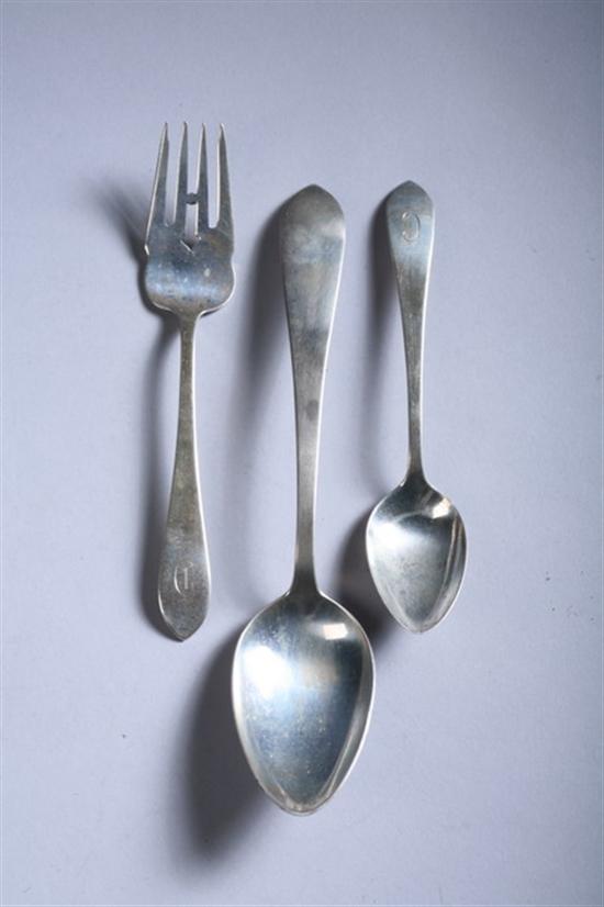 Appraisal: PIECES DOMINICK AND HAFF STERLING SILVER FLATWARE 'Pointed Antique' pattern