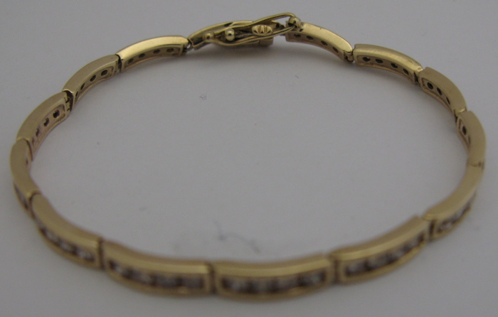 Appraisal: DIAMOND AND K GOLD BRACELET in length with yellow gold