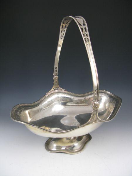 Appraisal: Meridan Sterling Silver Flower Basket impressive size with oval basket