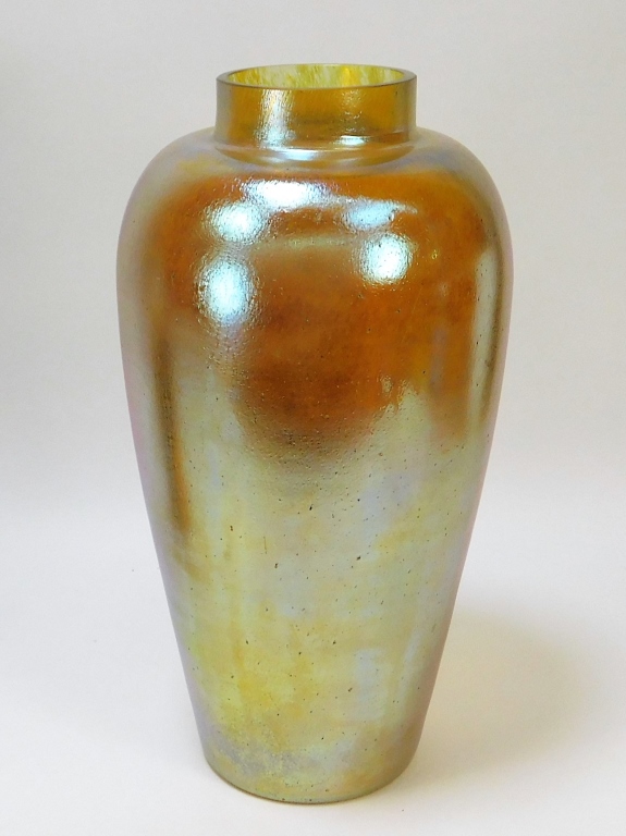 Appraisal: LARGE IRIDESCENT BOHEMIAN ART GLASS VASE Bohemia th CenturyLarge baluster