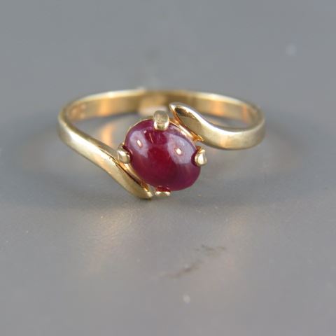 Appraisal: Ruby Ring rich cabachon weighing approx carat in k yellow