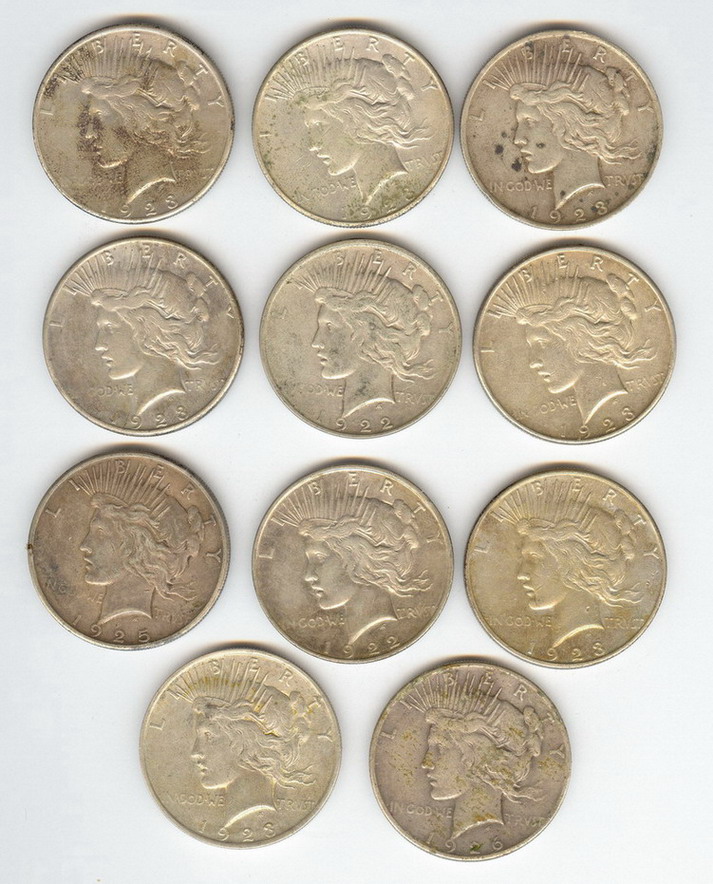 Appraisal: U S SILVER PEACE DOLLARS Estate coins d s s