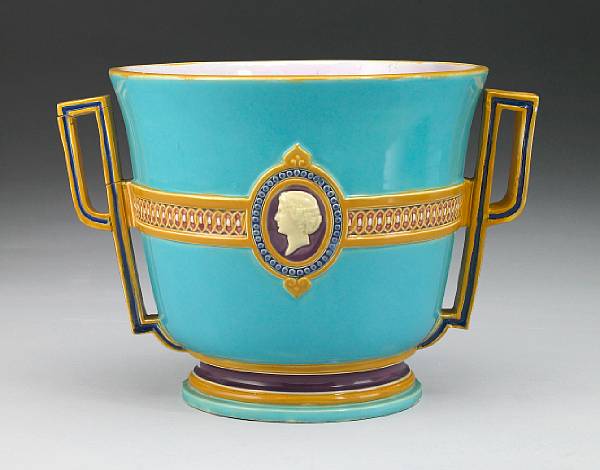 Appraisal: A Minton majolica ice pail date code for The bowl