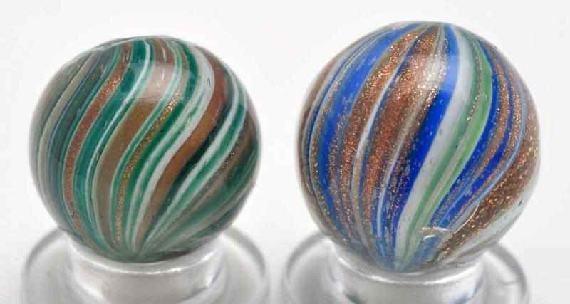 Appraisal: Lot of Onionskin Lutz Marbles Description Includes one white and