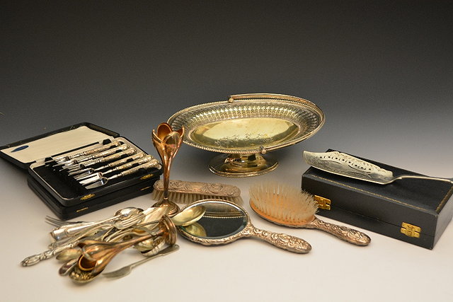 Appraisal: A collection of miscellaneous silver and plated waresincluding a silver