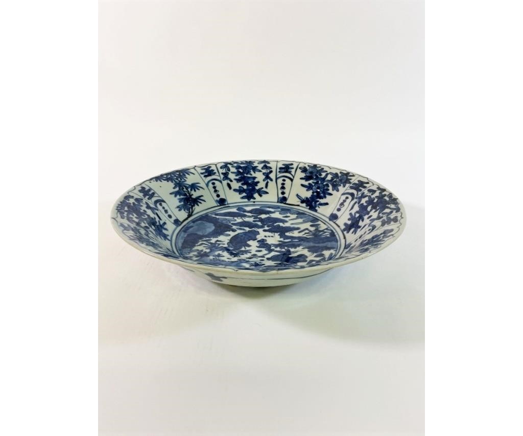 Appraisal: Chinese blue and white deep bowl th c possibly Swatow