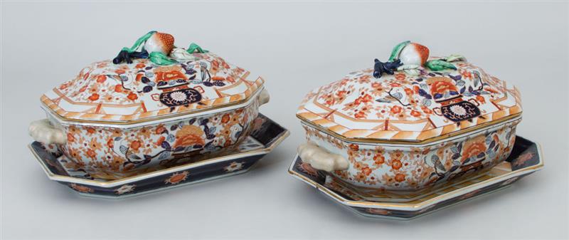 Appraisal: Pair of English Ironstone Japan Pattern Soup Tureens and a