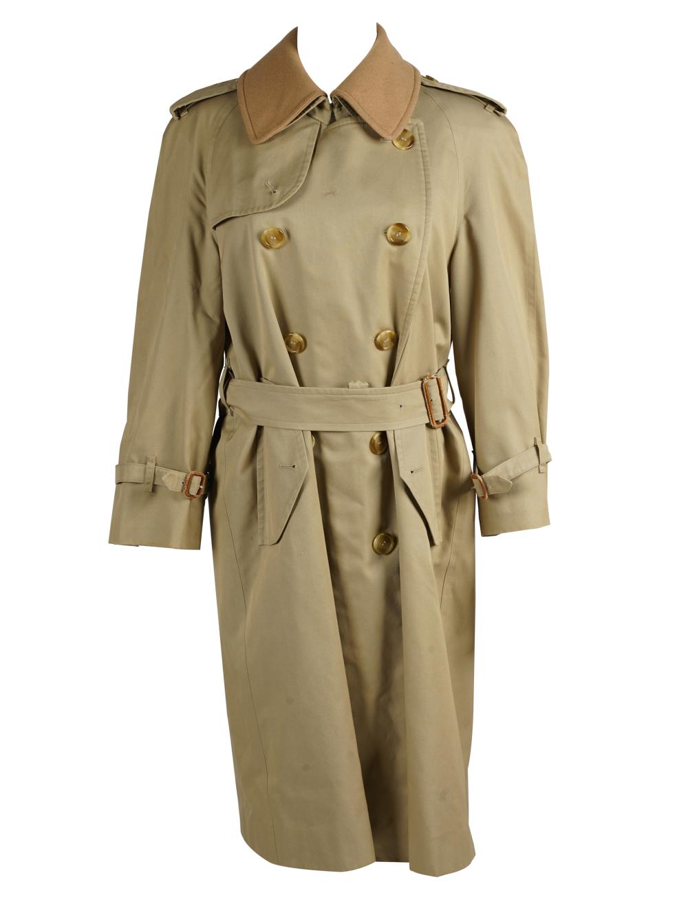 Appraisal: BURBERRY BEIGE COATwith label detachable wool lining and collar approximately