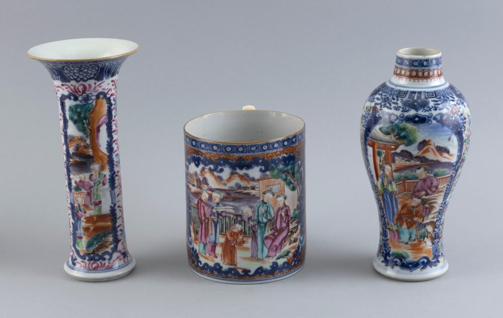 Appraisal: THREE PIECES OF CHINESE EXPORT UNDERGLAZE BLUE AND FAMILLE ROSE