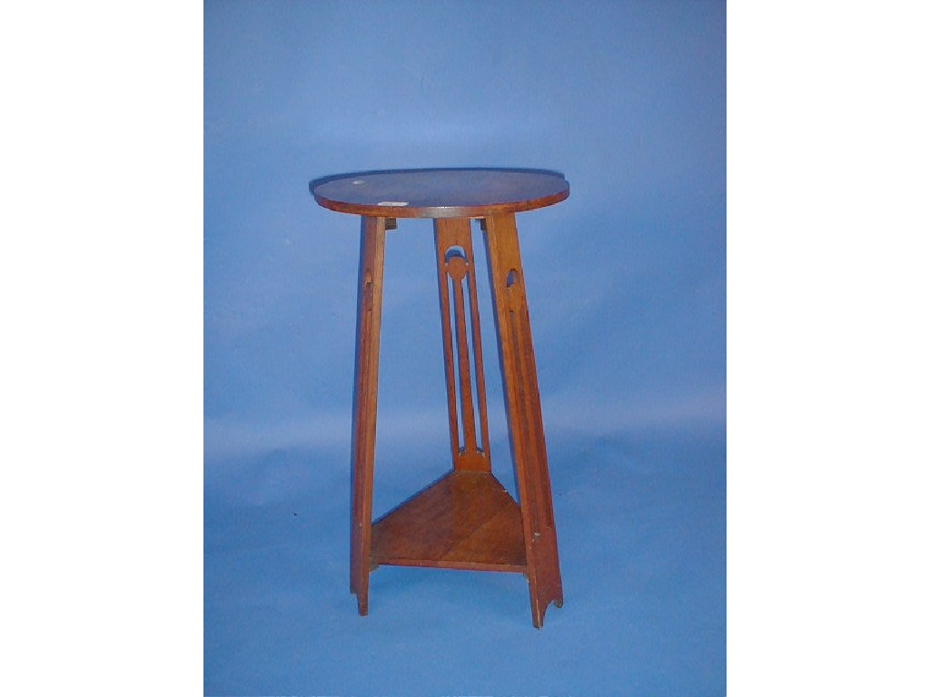 Appraisal: An oak Arts and Crafts side table