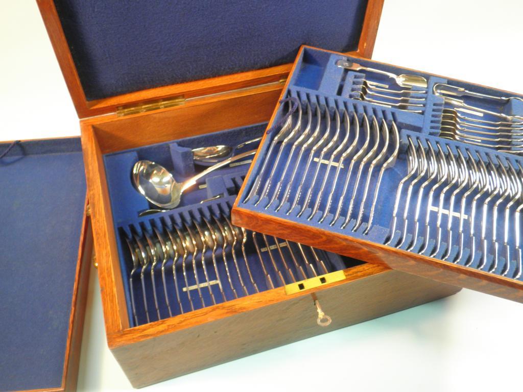 Appraisal: An Elkington and Co silver plated cutlery service for approximately