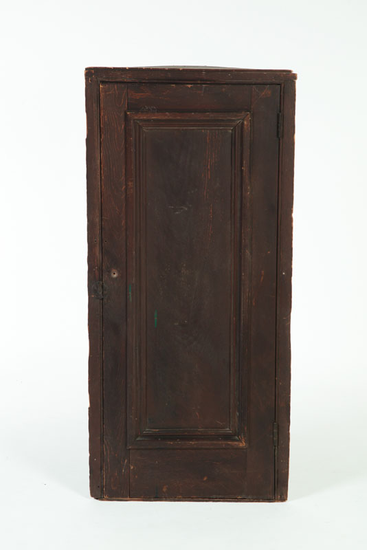 Appraisal: COUNTRY HANGING CORNER CUPBOARD American th century pine Old greyish