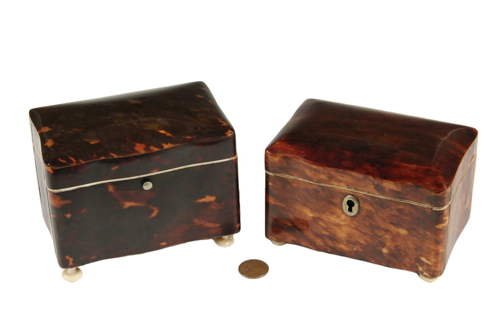 Appraisal: TORTOISESHELL TEA CADDIES - th c Dutch Single Compartment Boxes