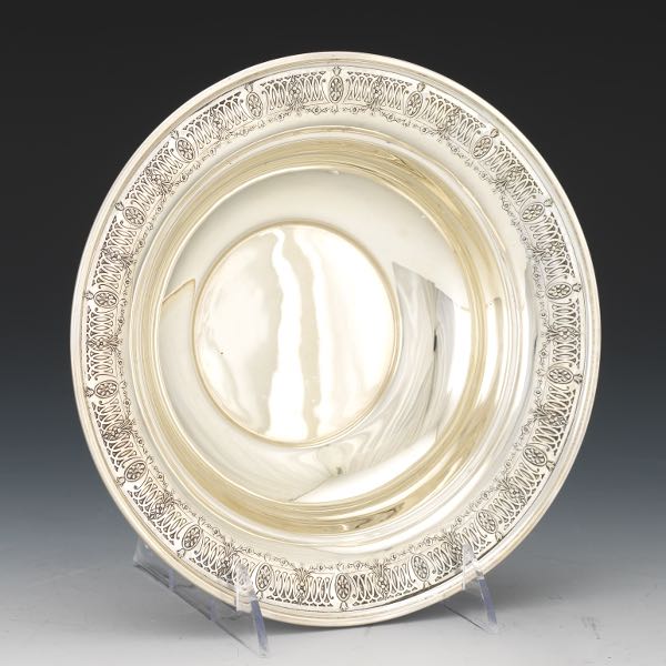 Appraisal: FRANK M WHITING CO x Sterling silver bowl with floral