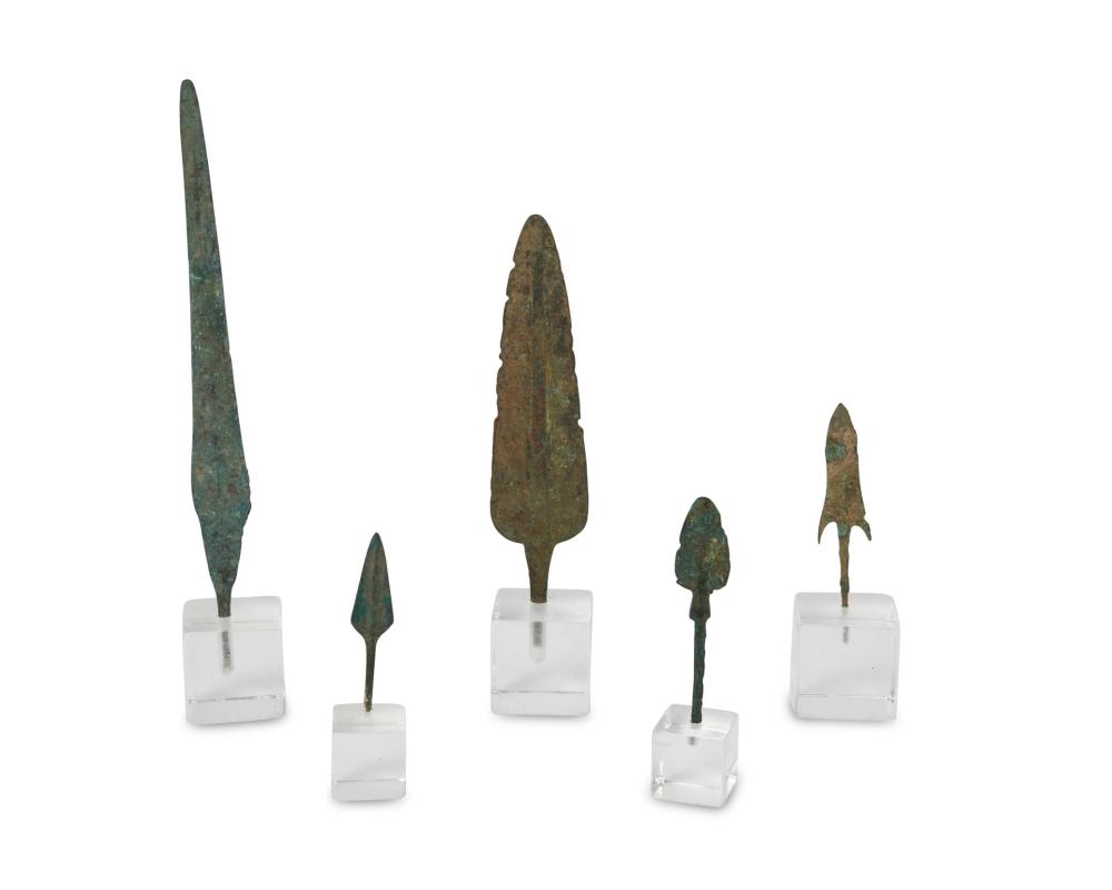 Appraisal: A group of bronze arrow and spear points Possibly Classical