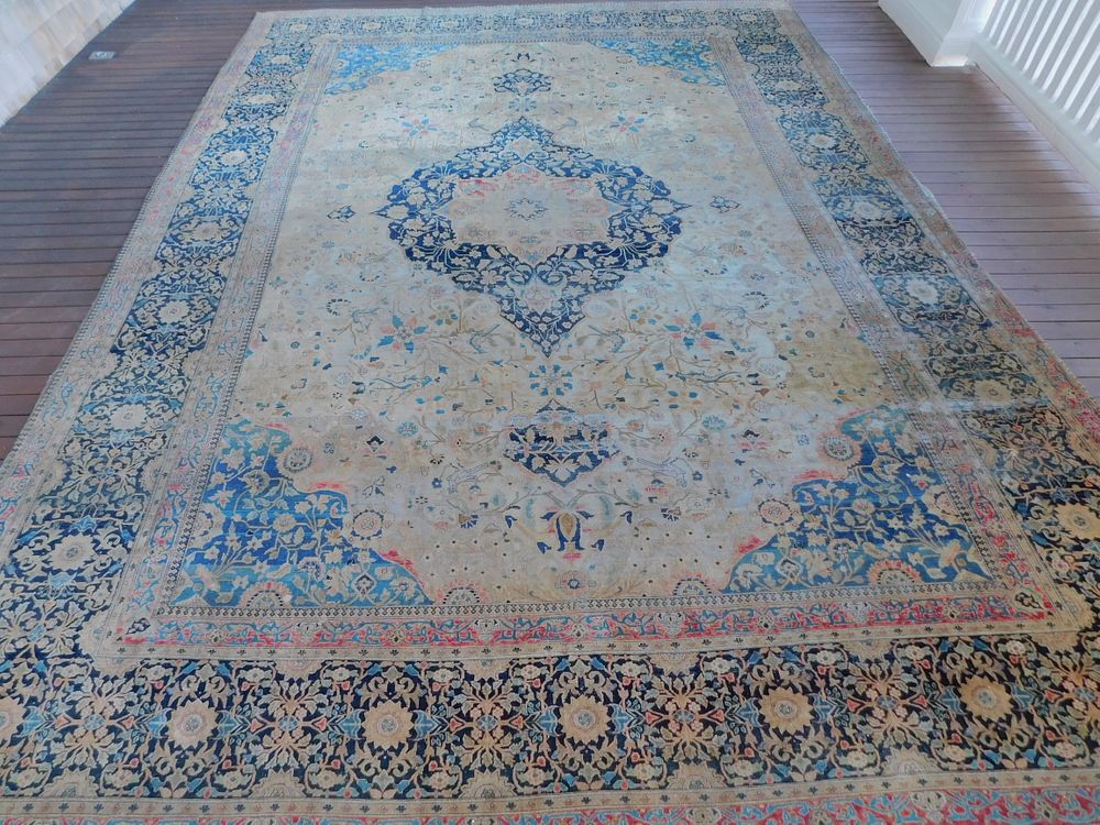 Appraisal: ANTIQUE SAROUK ROOM SIZE CARPET Extremely fine antique Feraghan Sarouk