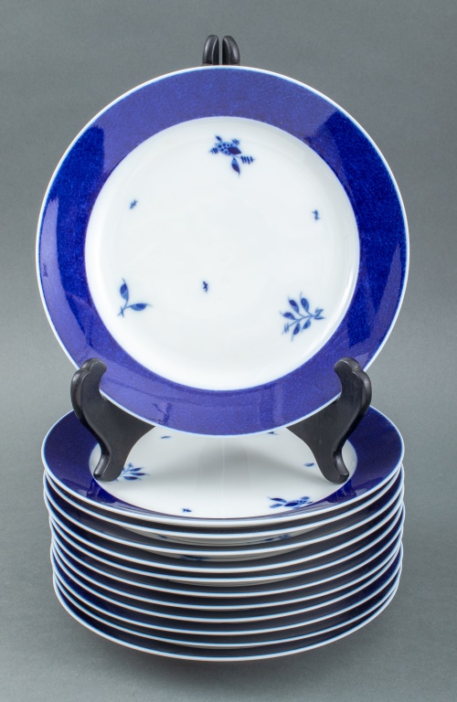 Appraisal: ROYAL COPENHAGEN BLUE ROYAL DINNER PLATES Twelve Royal Copenhagen Danish