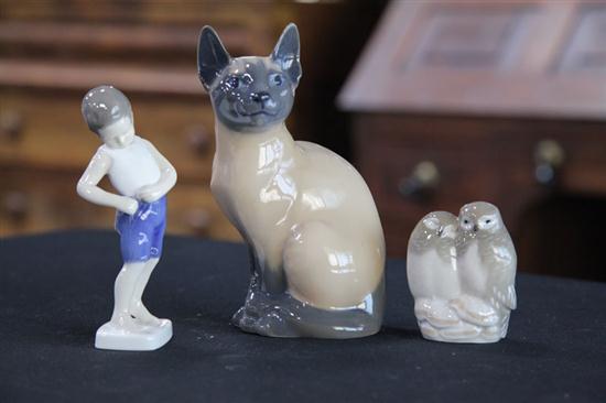 Appraisal: THREE FIGURE GROUPS Royal Copenhagen Siamese cat figurine base with