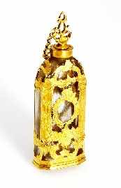 Appraisal: A ct gold mounted perfume bottle approximately x x mm