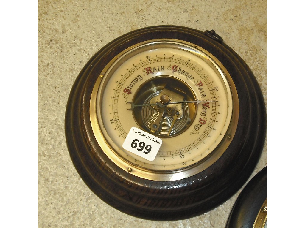 Appraisal: Oak circular aneroid barometer