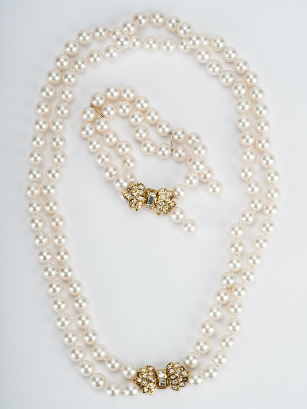 Appraisal: SUITE OF KARAT YELLOW GOLD DIAMOND CULTURED PEARL JEWELRYcomprising a