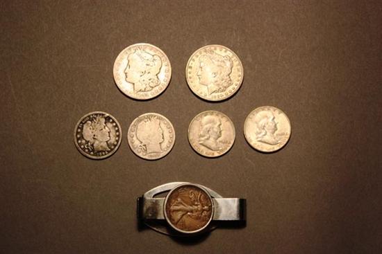 Appraisal: Lot of Morgan silver dollars - -O -O liberty half