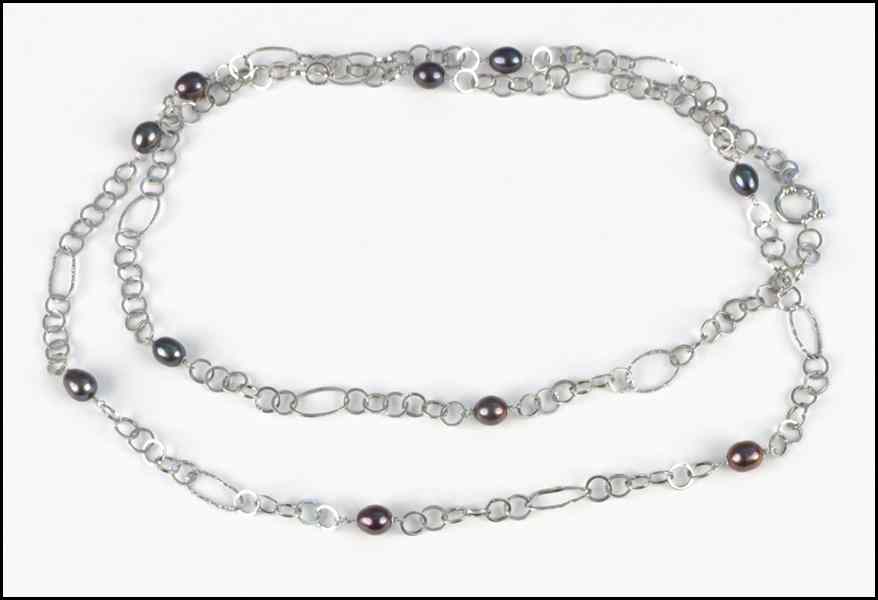 Appraisal: KARAT WHITE GOLD AND BLACK PEARL NECKLACE L '' grams