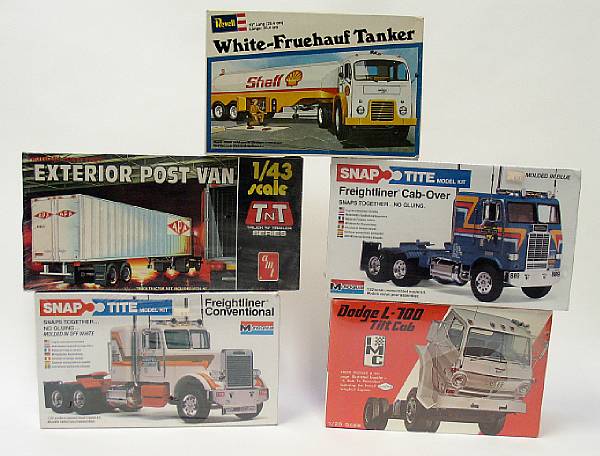 Appraisal: Commercial Plastic Truck Model Kits Lot includes quantity of boxed