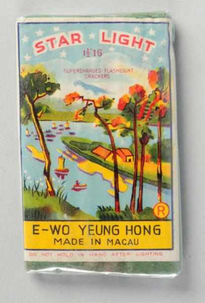 Appraisal: Star Lite -Pack Firecrackers Class Manufactured by E-Wo-Yeung Hong Condition