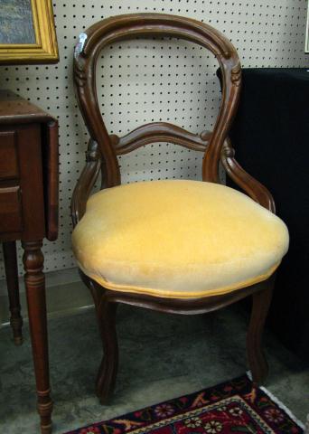 Appraisal: Victorian balloon-back chair peach upholstery