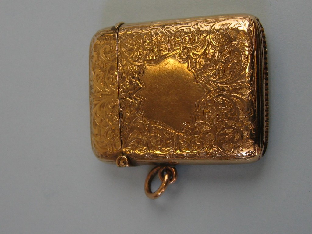 Appraisal: An Edwardian ct gold Vesta Case with bright-cut engraving and