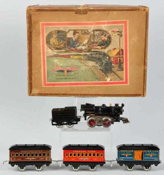 Appraisal: American Flyer O-Gauge Clockwork Rainbow Set Description American Pre-war Clockwork