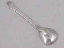 Appraisal: A silver Trefid condiment spoon by Hugenot silversmith Francis Garthorne