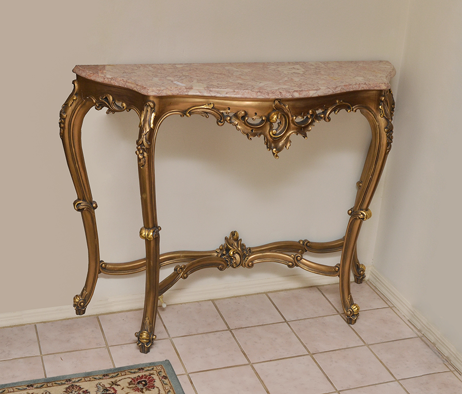 Appraisal: PINK ONYX TOP ITALIAN FOYER TABLE Serpentine pink onyx top