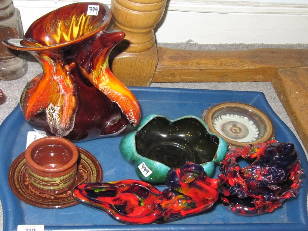 Appraisal: Tray lot of assorted pottery - Blue Mountain etc