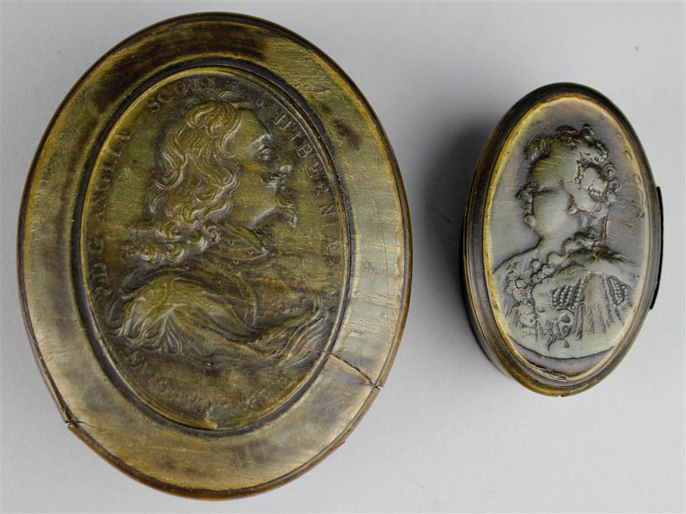 Appraisal: TWO ENGLISH OVAL HORN SNUFF BOXES late th and early