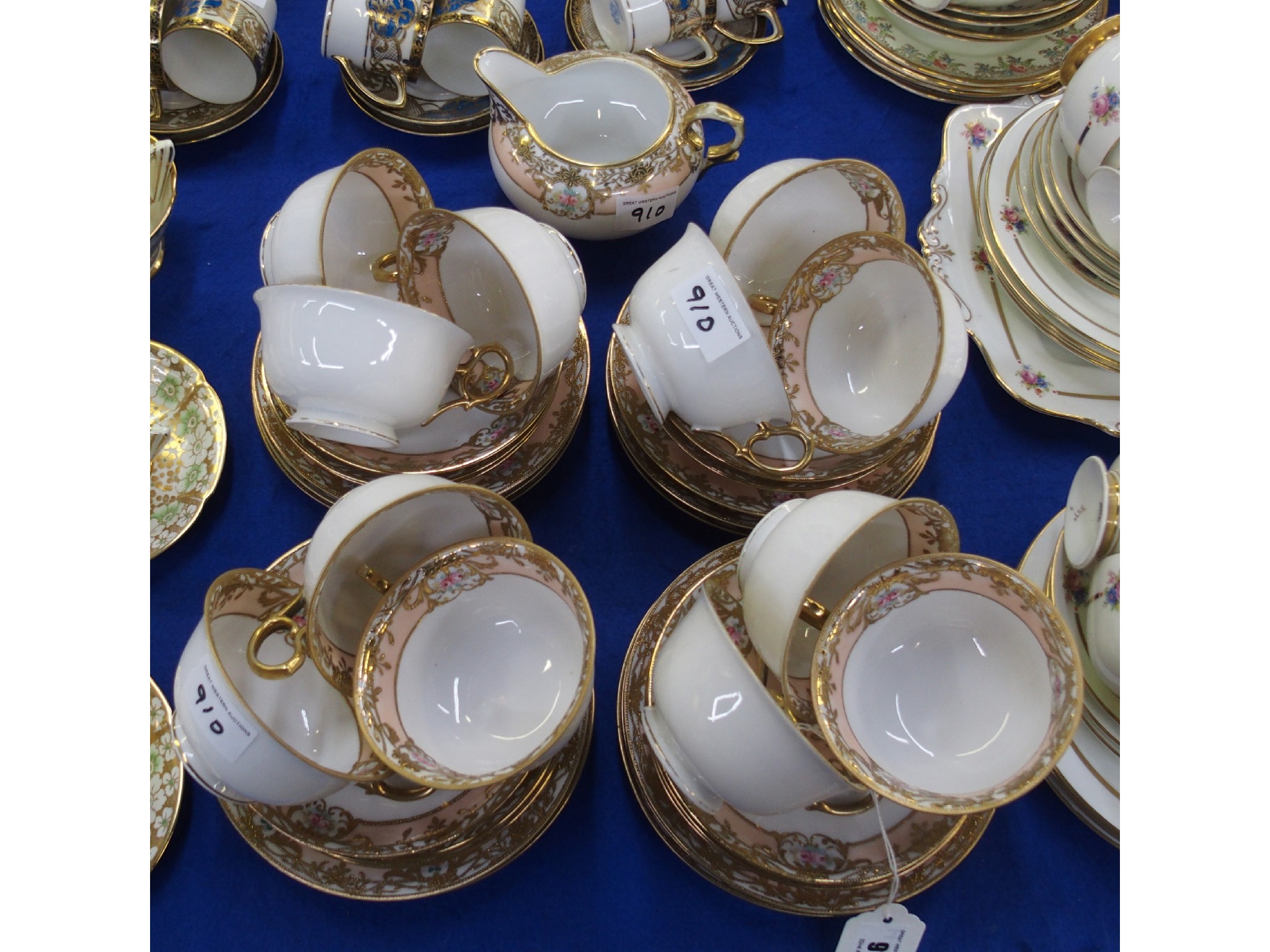 Appraisal: Noritake tea set for twelve