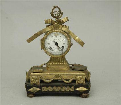 Appraisal: French Clock