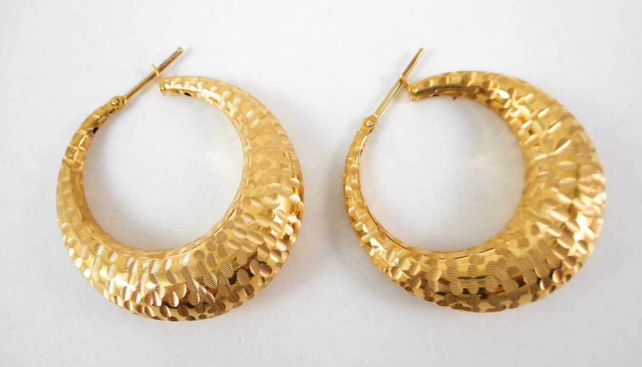 Appraisal: PAIR OF ITALIAN FOURTEEN KARAT GOLD EARRINGS each etched gold