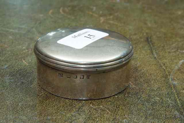 Appraisal: A GEORGE IV CIRCULAR SILVER POWDER BOX marks for York