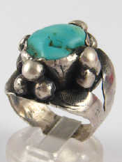 Appraisal: A natuaralistic silver and turquoise ring turquoise approx x mm