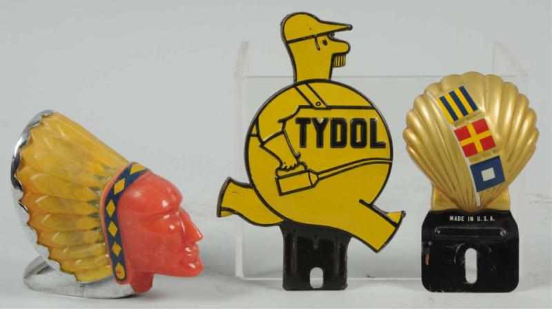 Appraisal: Lot of License Plate Toppers Hood Ornament Includes a Tydol