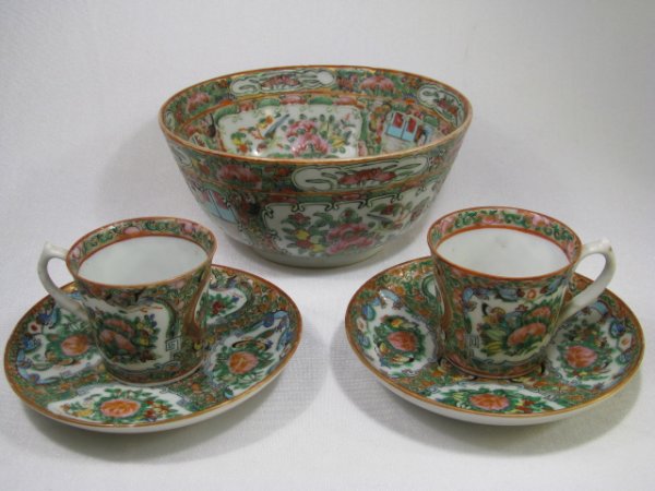 Appraisal: Two fine cups two saucers and one bowl Chinese export