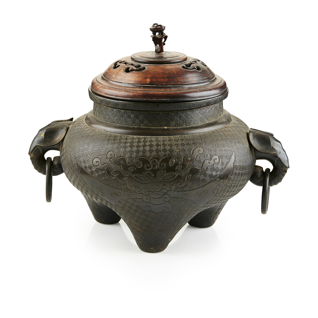 Appraisal: LARGE BRONZE TRIPOD CENSER AND WOOD COVER QING DYNASTY TH